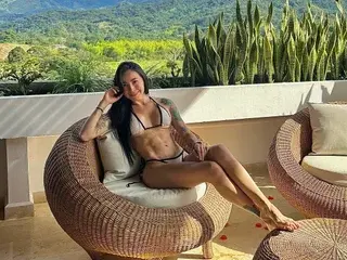 Streamate Nude Webcam of MartinaRiveraa