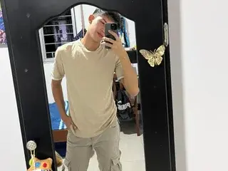 Streamate Sex Chat of Babyynoahtt