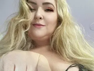 Streamate Sex Cam of KatDSinclair