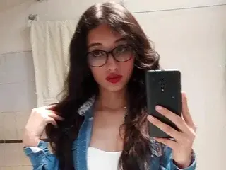 Streamate Watch Live Sex Cams of HeilyMoon