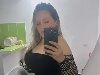 Streamate Watch Live Sex Cams of Xiomara_Cephei