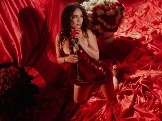 Streamate Sex Cam of CatlinBouuvier