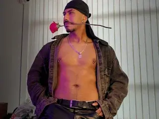 Streamate Live Sex Cam of Master_max