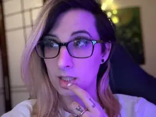 Streamate Live Porn of TinyTarrow