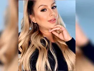 Streamate Best live sex cam show of Hanna_Blondee