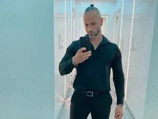 Streamate Watch Live Sex Cams of MarisMuscle