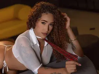 Streamate Best live sex cam show of SofiaaV