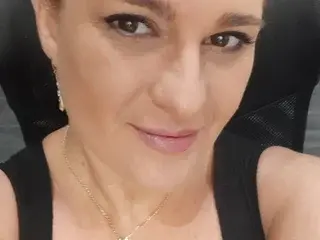 Streamate Free Live Porn of Claraboobies