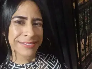Streamate Sex Chat of NAHOMY_SWEETT19