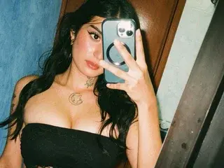 Streamate Nude Webcam of CelineCarter