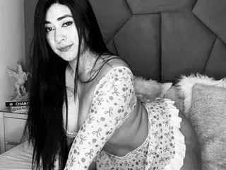 Streamate Live Sex Cam of ZoeMontiel