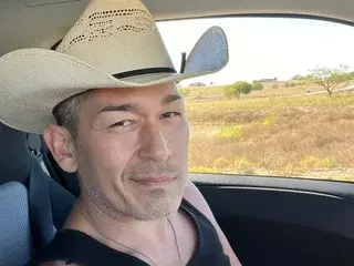 Streamate Free Porn Cam of CountryJoe