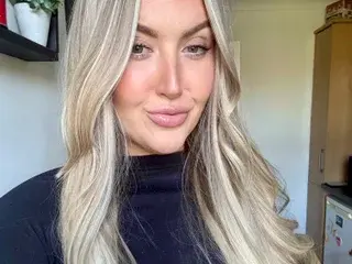 Streamate Sex Chat of BabydollPaige