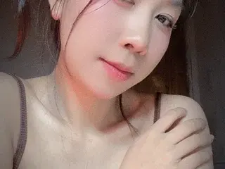 Streamate Live Sex Cam of SweetVy_X23