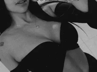 Streamate Live Sex of LATINA_BIG_CLITXXX