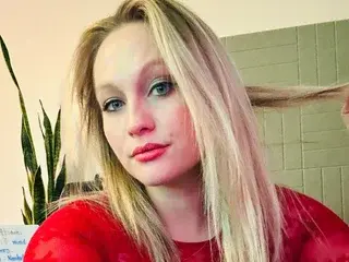 Streamate Nude Webcam of TheNaughtyNanny