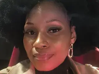 Streamate Live Porn of PlayfulM