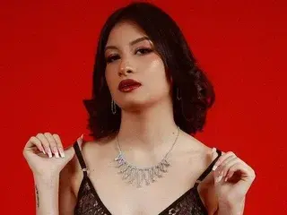 Streamate Best live sex cam show of devinesimone