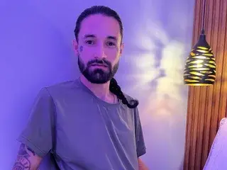 Streamate Live Sex of Alex_80