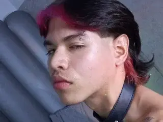 Streamate Sex Chat of Bennet_Gray