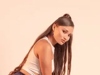 Streamate Watch Live Sex Cams of AnnieAndStefan