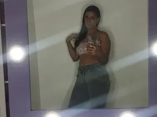 Streamate Sex Cam of Laura_Mendosa