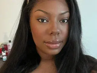 Streamate Free Live Porn of Demixoxo6996