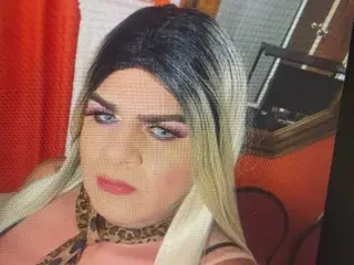Streamate Free Live Porn of Shantaldirty