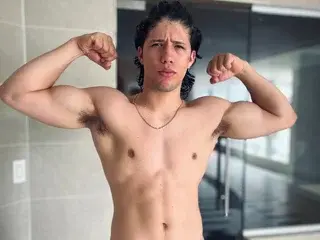 Streamate Private Sex Chat of Imtonny19