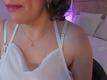 Stripchat Nude Webcam of gipsela_gomez