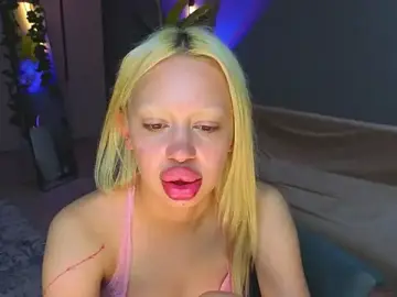 Stripchat Free Porn Cam of Luna_Beverly