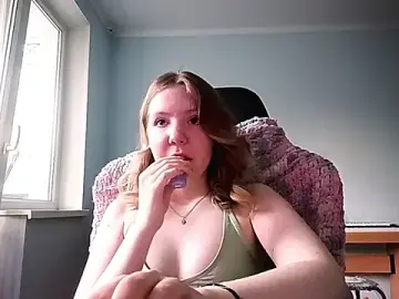 Stripchat Watch Live Sex Cams of BoneLieu