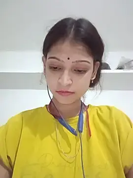 Stripchat Live Sex Cam of Mohnicute