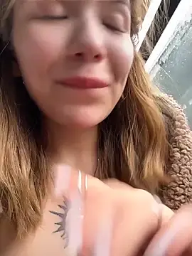 Stripchat Sex Cam of FlashTitsRoyal