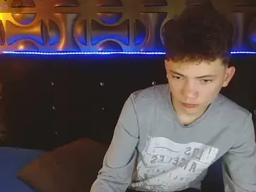 Stripchat Sex Cam of cruz_dante