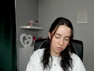 Stripchat Sex Chat of AdeleSolo