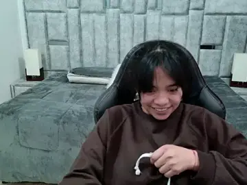 Stripchat Best Webcam of laureentt_