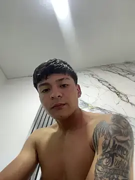 Stripchat Best Webcam of estebanx69