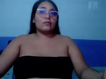 Stripchat Sex Cam of sirena_15