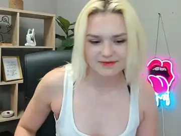 Stripchat Watch Live Sex Cams of SweetLilyxo