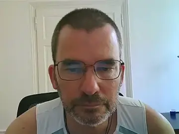 Stripchat Live Porn of stallionrider88