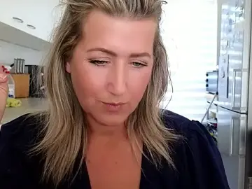 Stripchat Free Live Porn of TessToy