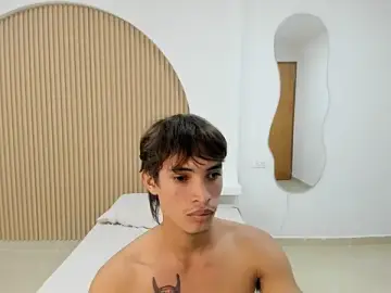 Stripchat Watch Live Sex Cams of kenshi_roa