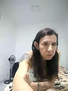 Stripchat Free Porn Cam of Cameron_puppy