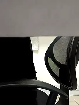 Stripchat Adult Webcam of RETURNOFTPNUTS