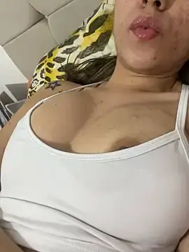 Stripchat Free Porn Cam of Jessica-R