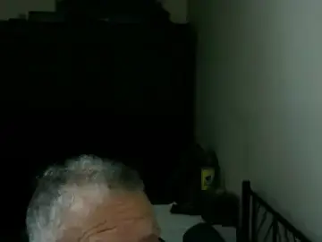Stripchat Live Sex Cam of 100Tauros