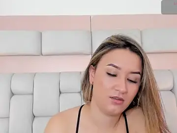 Stripchat Best live sex cam show of Arianna_Davis