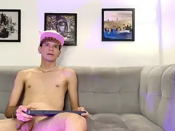 Stripchat Best live sex cam show of KING_BOYS2026