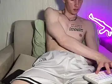 Stripchat Sex Cam of Travis_Gracile